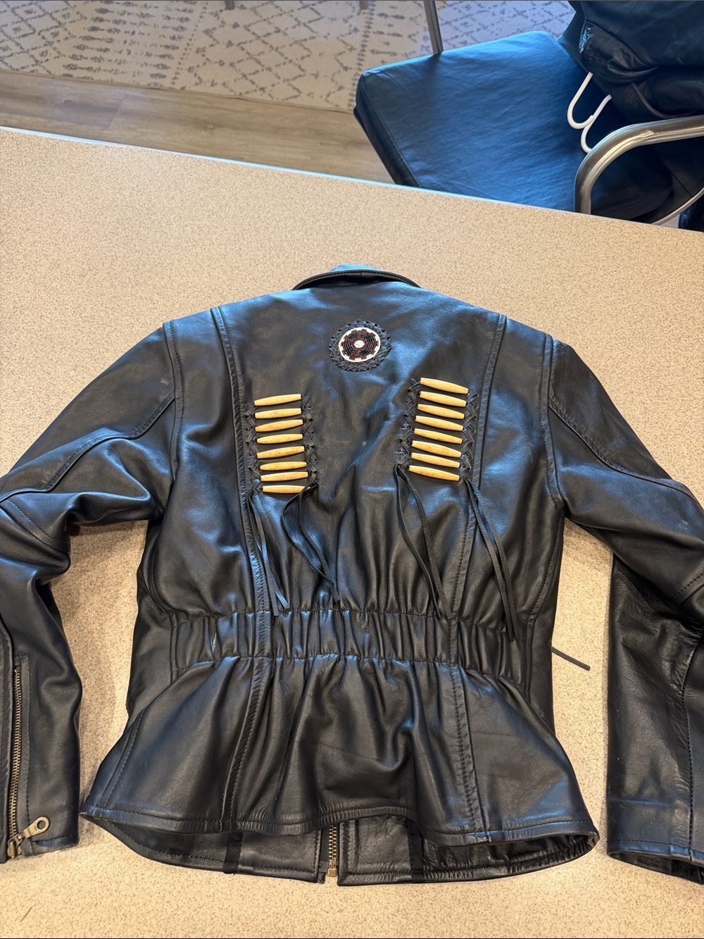 Thinsulate 3M motorcycle Blck Leather Jacket southwest hair pipe and bead accent - Picture 6 of 11